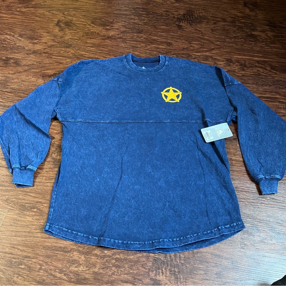 Disney 🤠 NWT Woody Sheriff Spirit Jersey - Picture 12 of 16